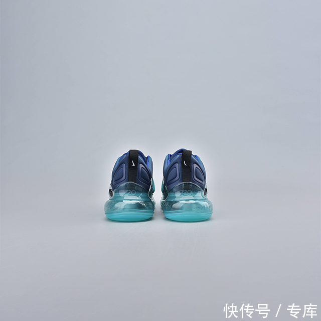  Air|Nike Air Max 720评测实际上脚感受