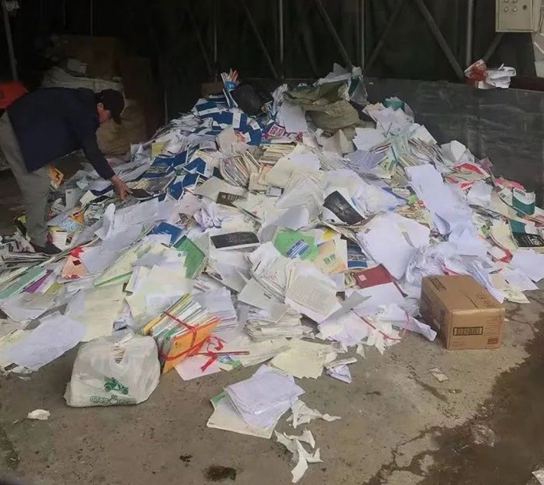 物品|花费近千元!把12箱家当从北京寄往上海,没想到被送到了垃圾场?!更气人是…