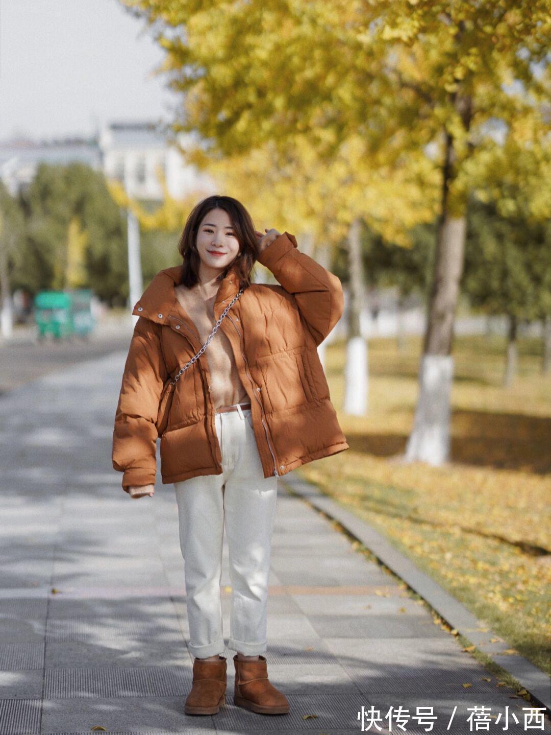 搭配 冬季穿什么“简约又保暖”?首选羽绒服,搭配半身裙或裤子都好看