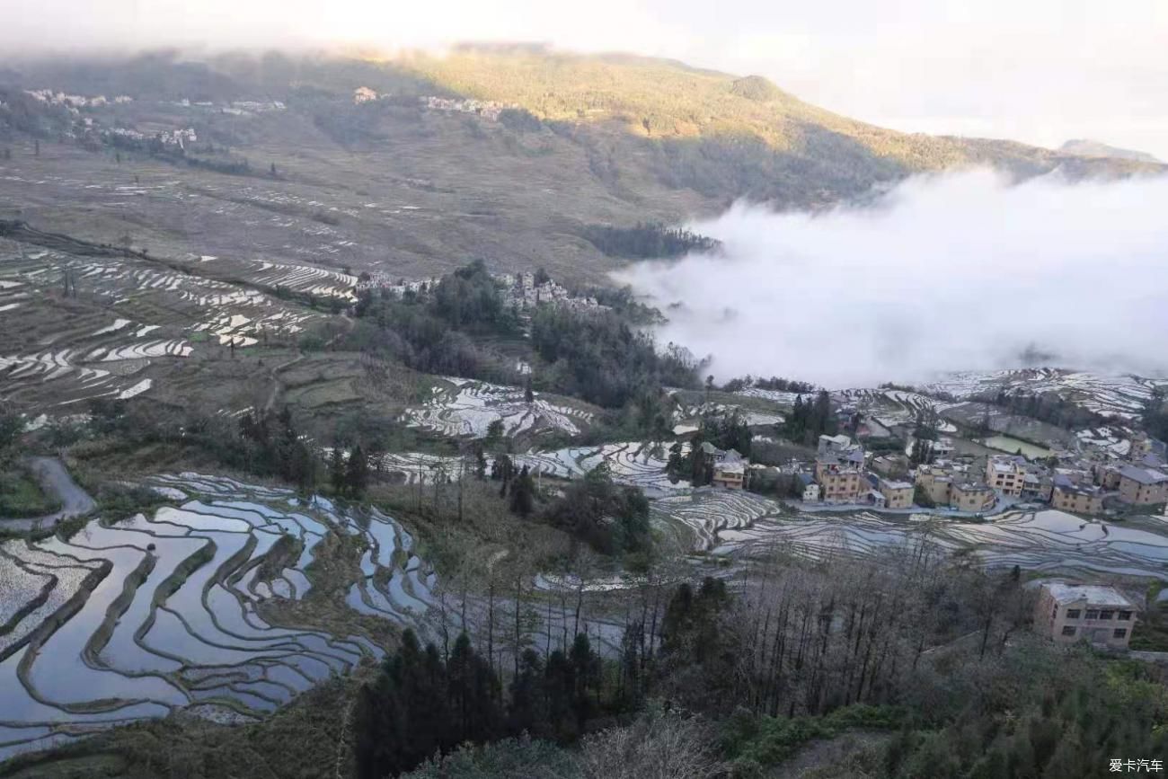 游红河哈尼族彝族自治州多依树梯田景区