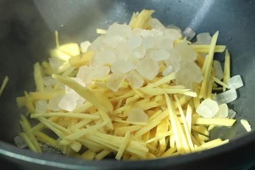 它是细菌的“天敌”,家家户户都有,每天喝1杯,杀菌防感冒!