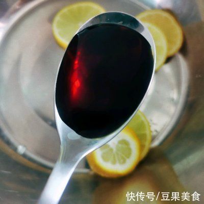 小米椒|简单易做柠檬鸡爪！全家人都爱