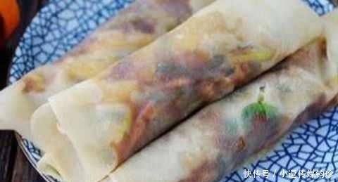 夏天|夏天饺子皮在我家这样吃 上锅一蒸就能吃 鲜香解嫩比凉皮香