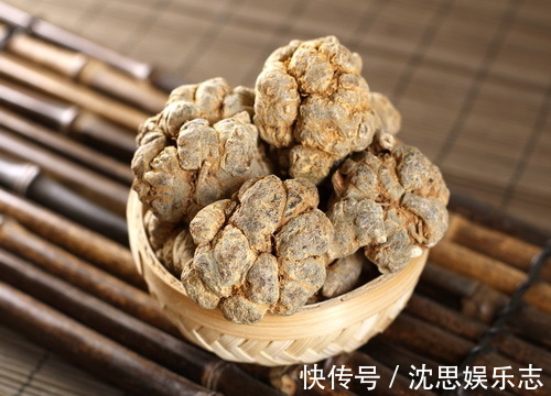 黄芪|央视列为“一级致癌物”,吃一口,赛喝马桶水3次
