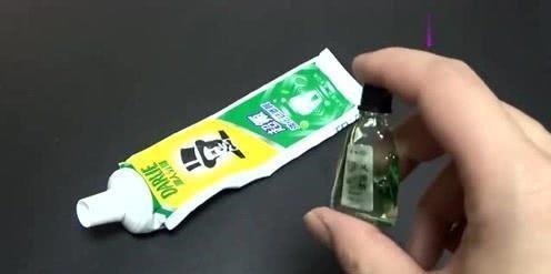 牙膏配上风油精，解决家里不少难题，实用性强又便宜