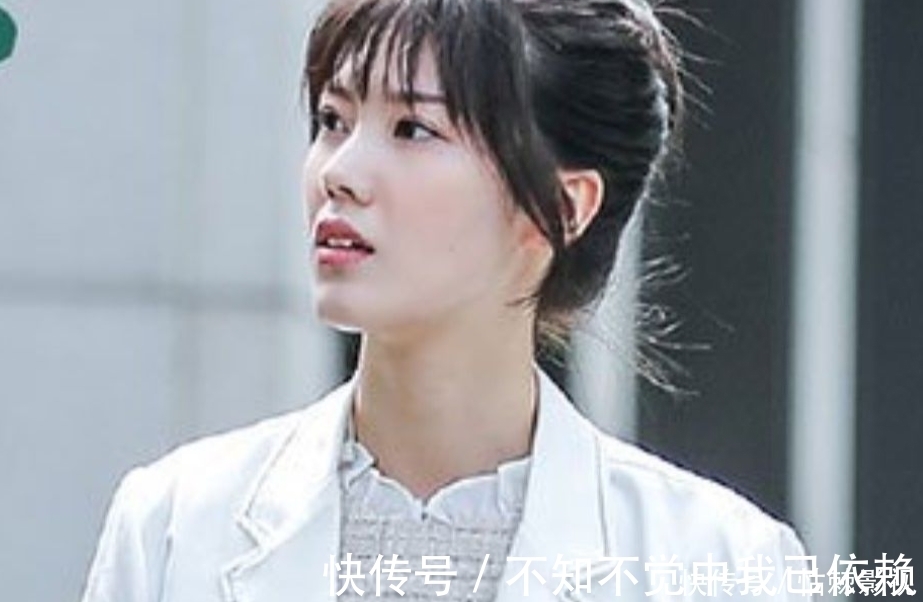 他面試的時(shí)候被稱為“教科書級別”,履歷豐富,從容自信