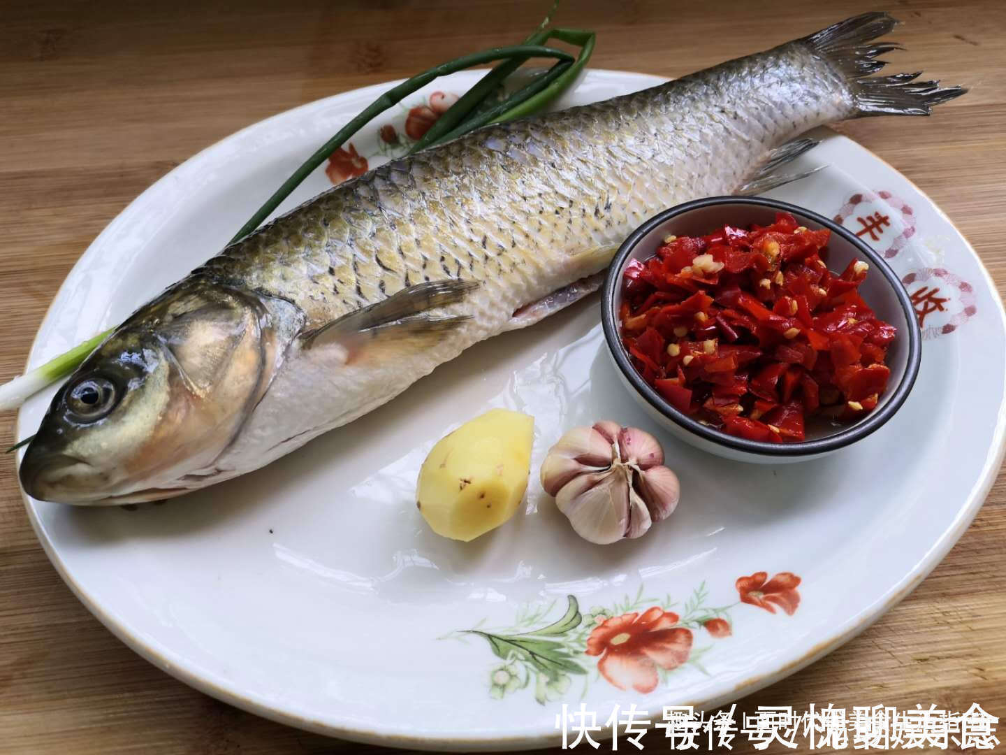 鱼尾|正宗剁椒鱼片的做法,三个要点要记牢,鱼肉鲜美一点没有土腥味