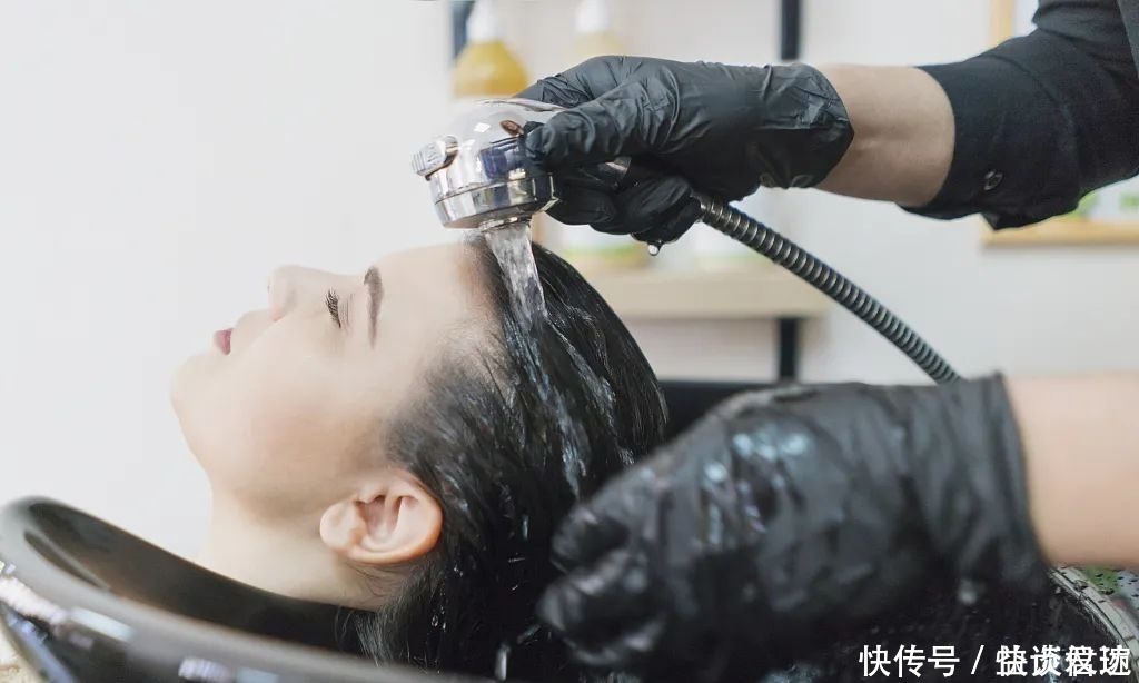 高度近视|这四种发型竟然易伤身?!可能连你的发型师都不知道