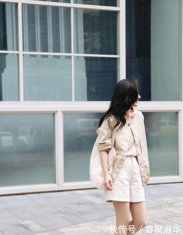 极简|拒绝太过花哨的穿搭,极简风穿搭就很高级,简约又不失温柔