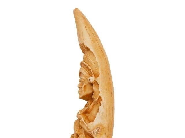 乾隆年制象牙雕件:日趋消亡的“禁忌”之美