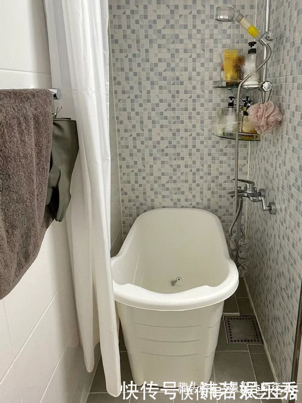 一字型|结束3年合租生活,买下33㎡公寓一人独居,巴掌大空间却五脏俱全