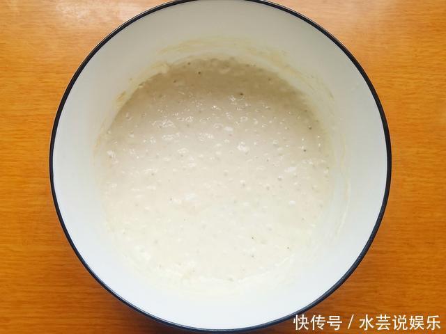 高筋面粉|学会用这种方法做面包,拉丝效果极佳,绵软又香醇,不信你也试试