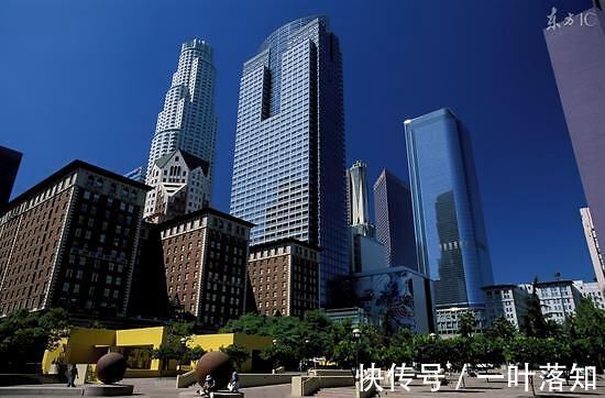 意见|年轻人该不该趁早买房？两位房地产大佬给出意见，量力而行很重要