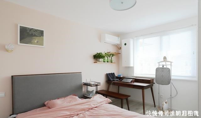 墙面|看腻了北欧风，43㎡一居室靠超美配色做到了优雅高级！