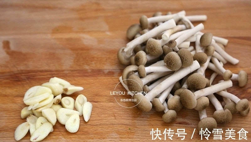 常吃|没怎么调味,却很鲜美的一道菜,热量不高,常吃大肚腩越来越小