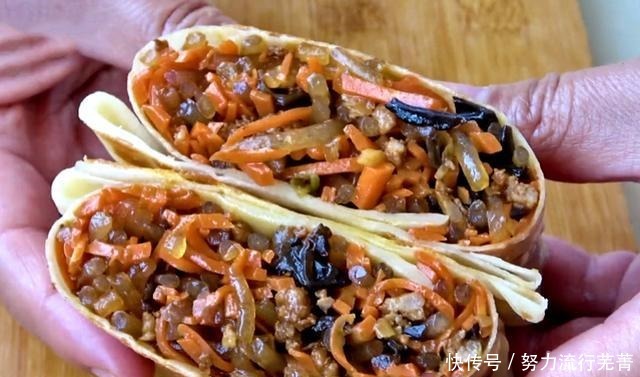  特爱|做馅饼时，别再老一套做法了，试试此做法，薄皮大馅，家人特爱吃