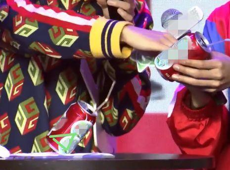 肖战早就是“游戏大魔王”录节目智商爆表,做游戏反应超快