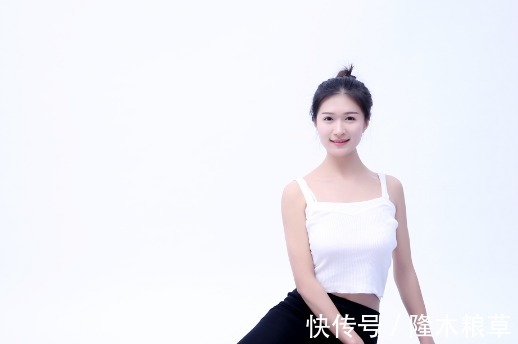 姿势|前五名瑜伽姿势！