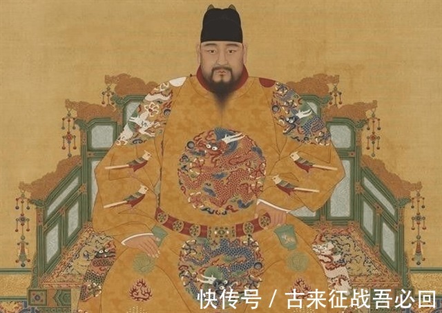 木屋$老农住价值8亿金丝楠木木屋,100万卖给投资商,今搬回乡下盖新房