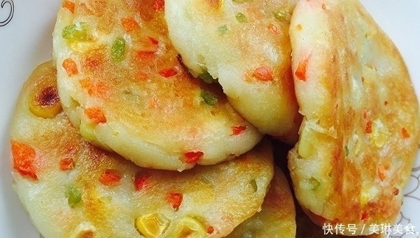 此早餐饼，一周做3次，不揉面不醒面，简单拌一拌，好吃到停不了