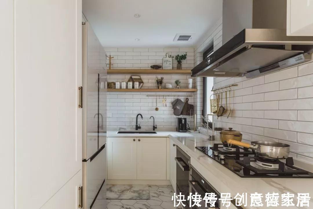 榻榻米|77平的小户型二居室,次卧做全屋榻榻米设计,太实用了