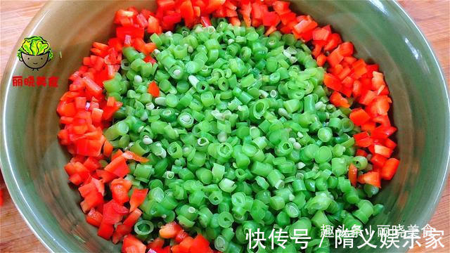 鸡蛋|豆角最好吃做法,不用炒不油炸,加2个鸡蛋,出锅比红烧肉还好吃