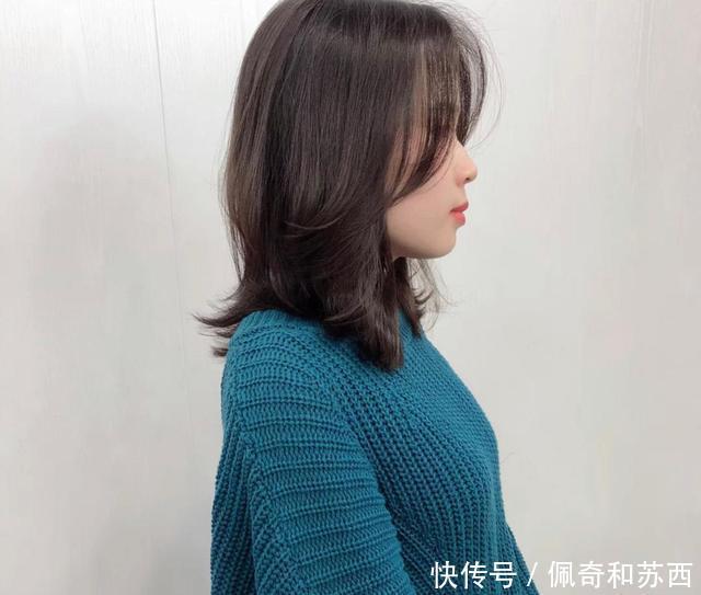 30岁女人过年前“高频”的发型选择,日常好打理还时髦,很显年轻