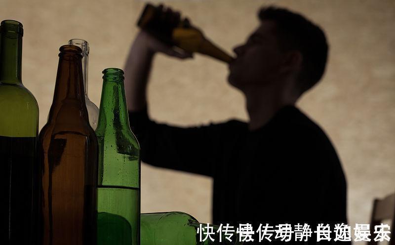 诱发|寿命短的人,喝酒时常有四个共性,若你四个都没有,恭喜很健康