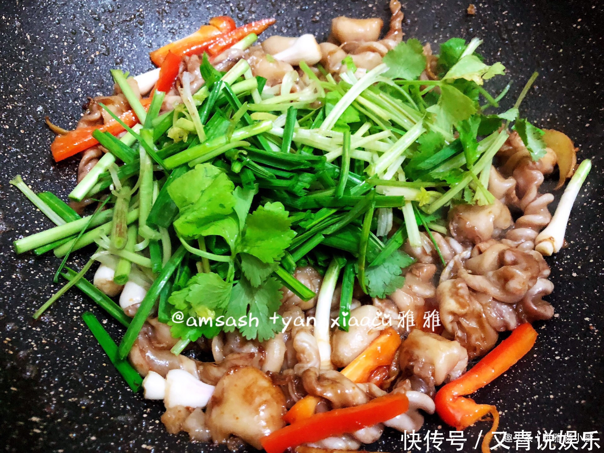 老少|每次遇到此菜都不放过,简单美味又营养,不加一滴水,老少抢着吃