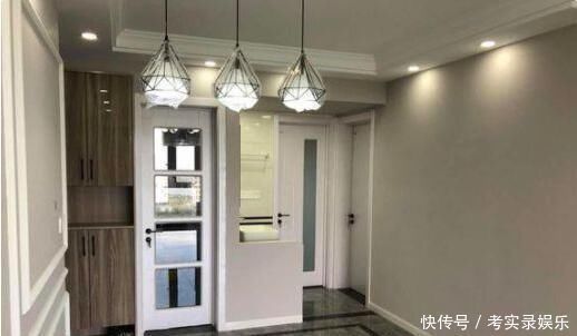 石膏线|这是我见过的最“聪明”的装饰,卧室也不想要洗手间,完工反而更实用