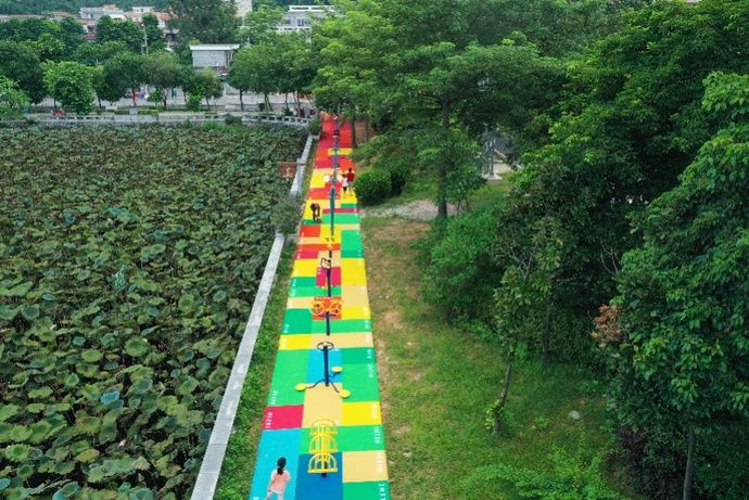 美团单车|废旧单车回收再用 共享单车轮胎在广州“变身”滨河步道