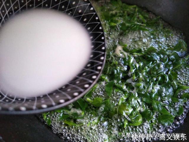 这汤多给孩子喝,帮助发育,眼睛亮,比鱼汤营养,提神补脑不犯困