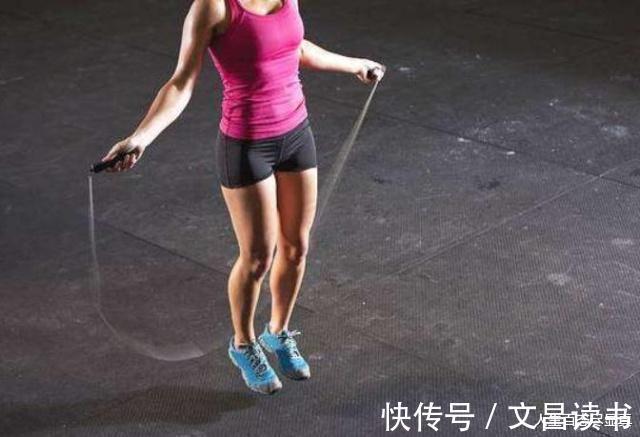 膝盖|我是为你好!妈妈为让女儿长高逼其跳绳3千个,最终送进了医院