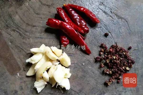 味碟|它被称为“蔬菜皇后”，胡萝卜素是芋头的600多倍，只卖2块一斤