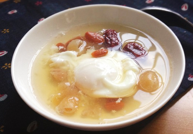 冲泡|体内湿气比较重的人,少吃3果,常喝2杯水,排出体内沉积湿毒