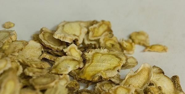 拍档|黄芪的“绝佳拍档”被发现,一起泡水喝,不仅养肝还能改善血栓