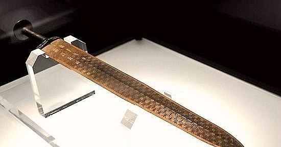 逐梦13年,他造出的“越王勾践剑”,以假乱真!