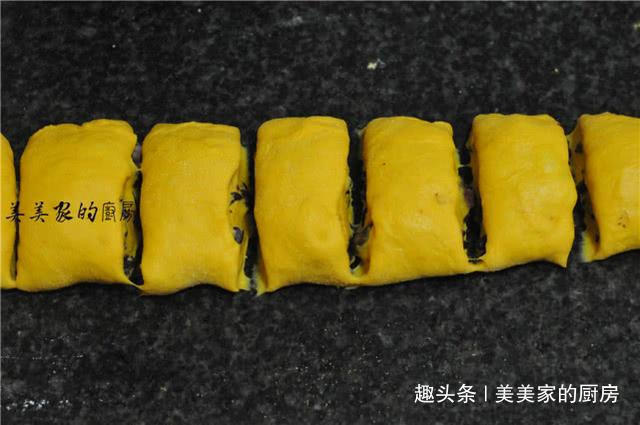 做法|自从学会面包此做法,我家一周做一次,蓬松柔软还拉丝,太好吃了