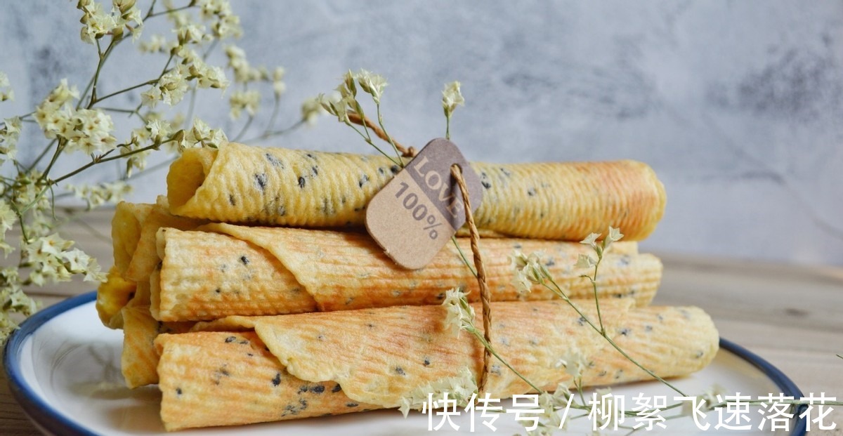 食材|教你用平底锅做蛋卷,酥脆可口,在家就能轻松做!