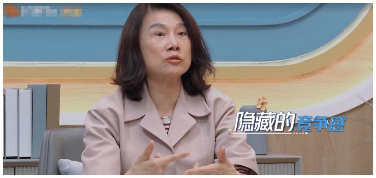 《初入职场》郑茹心不服孟羽童，董明珠看在眼里，一番话好现实