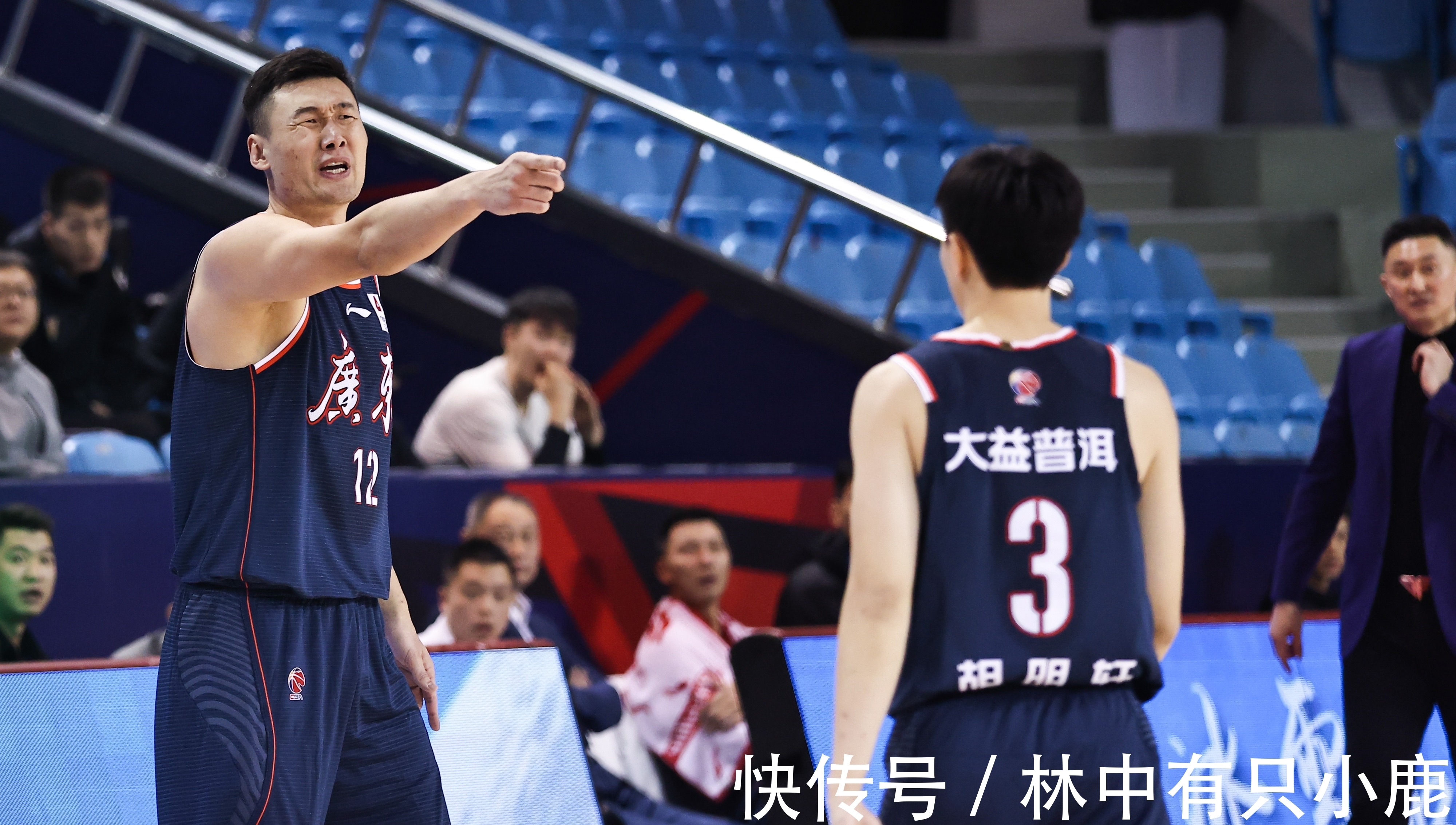 广东|纵观CBA｜1476天后再遭两连败，广东男篮发生了什么