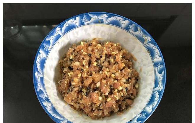水淀粉|《向往的生活》老狼的拿手菜,一把勺子就搞定,好吃又好看