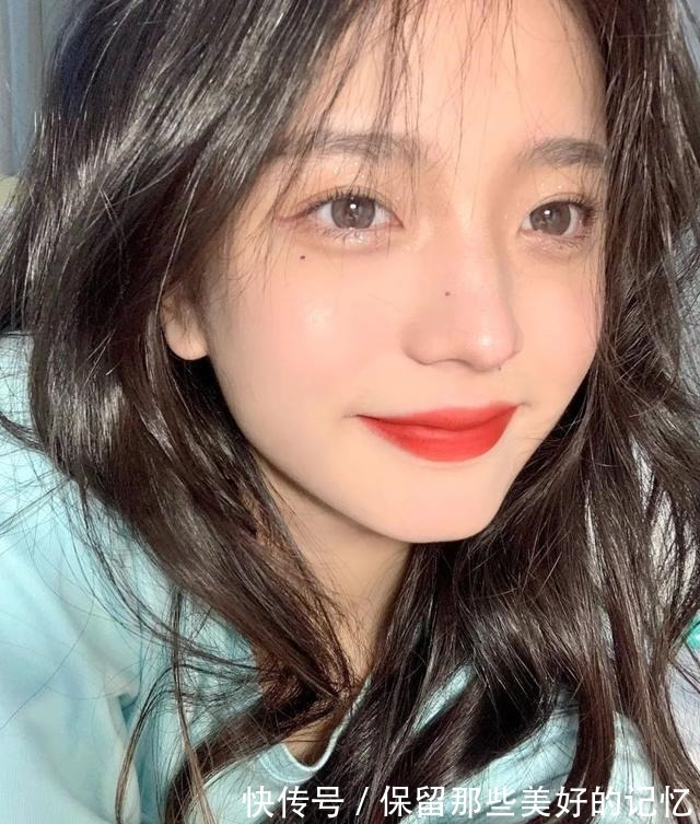 色号 直男眼中女生涂口红VS不涂口红,差距也太大了……!