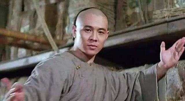 子孙后代|一代宗师黄飞鸿去世后,其子孙后代现状如何