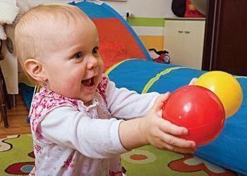 宝宝|宝宝是否聪明,从手就能看出来,若有这几个特征,爸妈就偷着乐吧