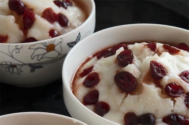 发糕不用出去买,配方教你在家就能做,口感软糯香甜,做法超简单