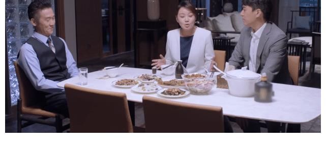 《突围》官场饭局的勾心斗角：聪明人吃的不是饭，而是前程