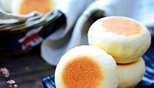 做这种饼不加一滴水，不含添加剂，松软香甜，大人孩子都爱吃！