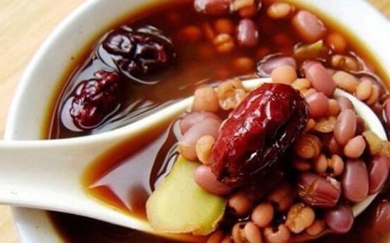 女人|女性患有妇科炎症,晚饭多吃4类食物,消除子宫红肿,炎症悄悄消