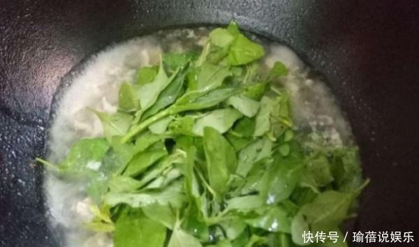 眼睛经常看不清,快吃它,一斤才5元,鲜甜滋补,不吃浪费了!